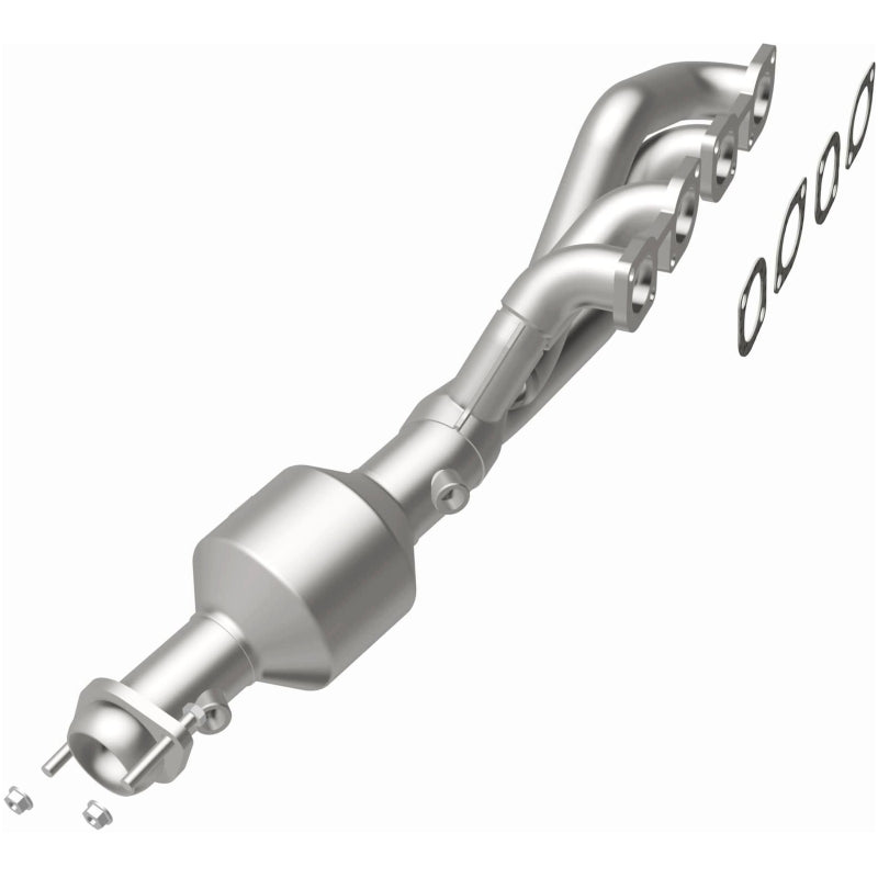 MagnaFlow Direct Fit Catalytic Converter BMW 5-6 04-05 D/S OEM