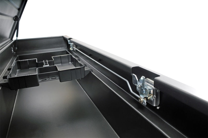 Dee Zee Universal Tool Box - Hardware Crossover - Single Lid Black