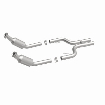 MagnaFlow Direct Fit Catalytic Converter 07-10 Ford Mustang 4.6L