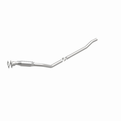 MagnaFlow Direct Fit Catalytic Converter 01-03 Caravan/Voyager 3.3L