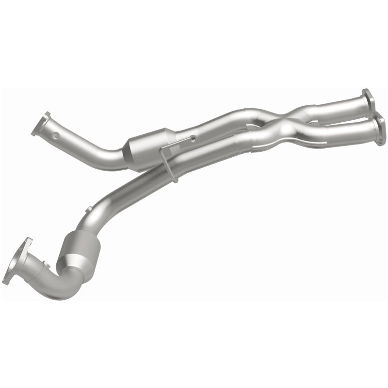 MagnaFlow Direct Fit Catalytic Converter Jeep Grand Cherokee SRT-8