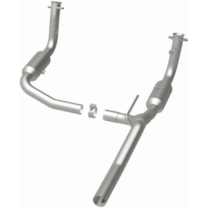 MagnaFlow 2008 Jeep Liberty 3.7L Direct Fit Converter