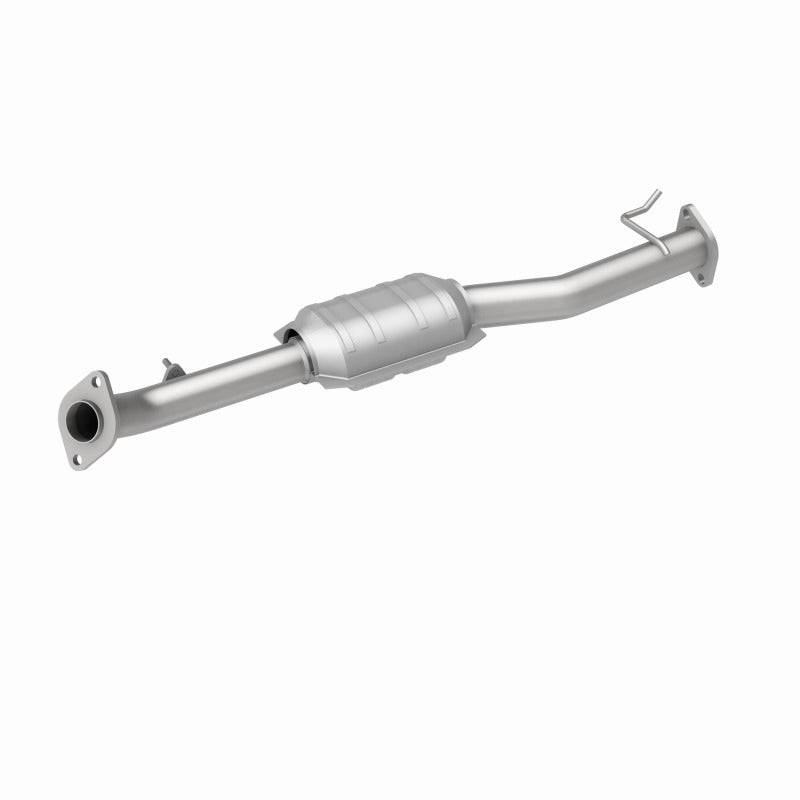 MagnaFlow Direct Fit Catalytic Converter 98-00 Toyota RAV4 2.0L