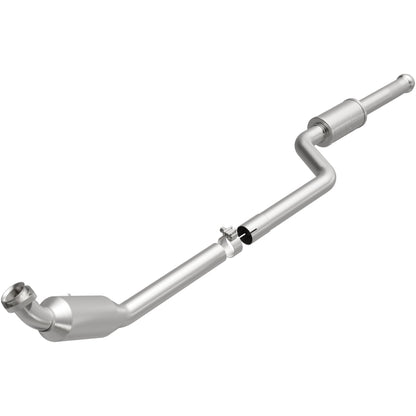 MagnaFlow 08-10 Mercedes-Benz C300 3.0L Direct Fit Converter