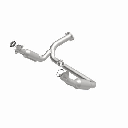 MagnaFlow 07-08 Chevrolet Silverado 1500 4.3L Direct Fit Converter