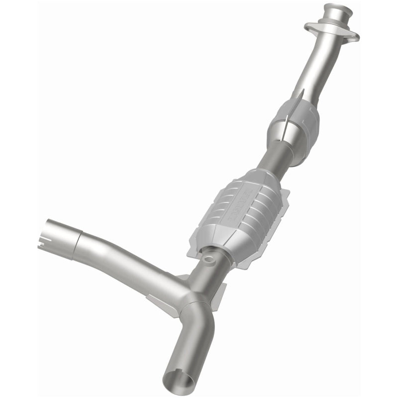 MagnaFlow Direct Fit Catalytic Converter 01-03 Ford E150 4.2L Passenger Side
