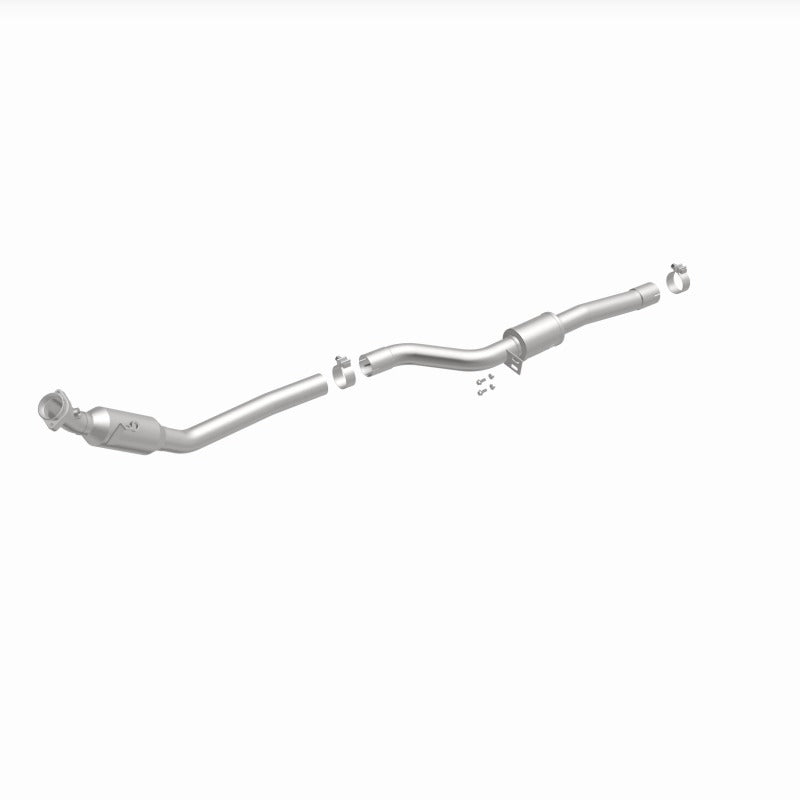 MagnaFlow Direct Fit Catalytic Converter 2013-2017 SL550 V8 4.6 OEM Underbody