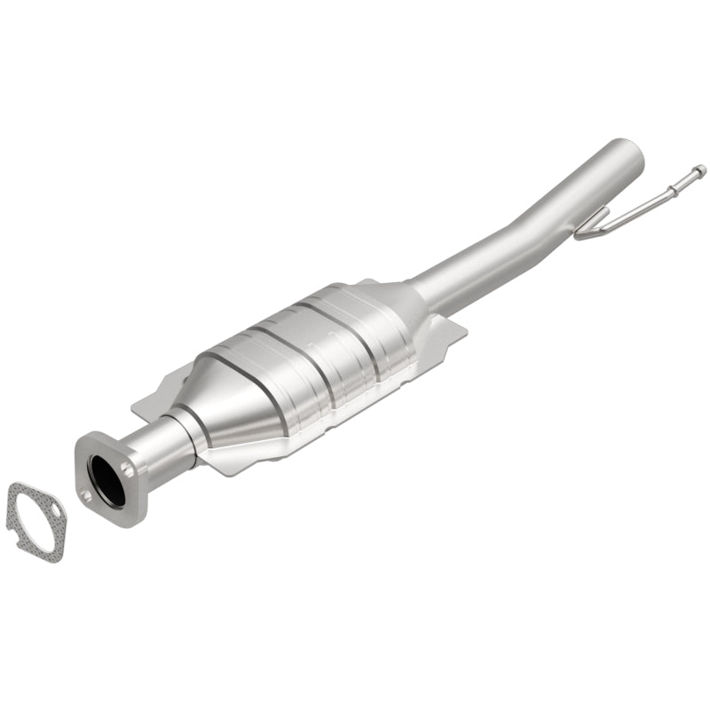 MagnaFlow Direct Fit Catalytic Converter 01-04 Escape 3.0L OEM