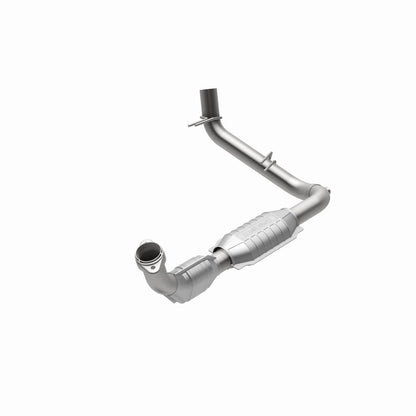 MagnaFlow Direct Fit Catalytic Converter 98 Ford Expedition 5.4L