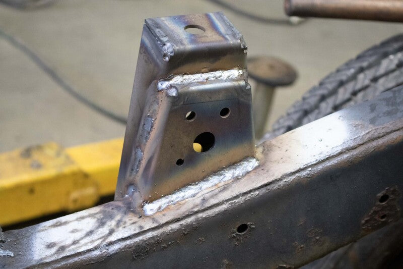 RustBuster Rust Buster 88-95 Toyota Pickups Raised Bed Mounts- (Left)