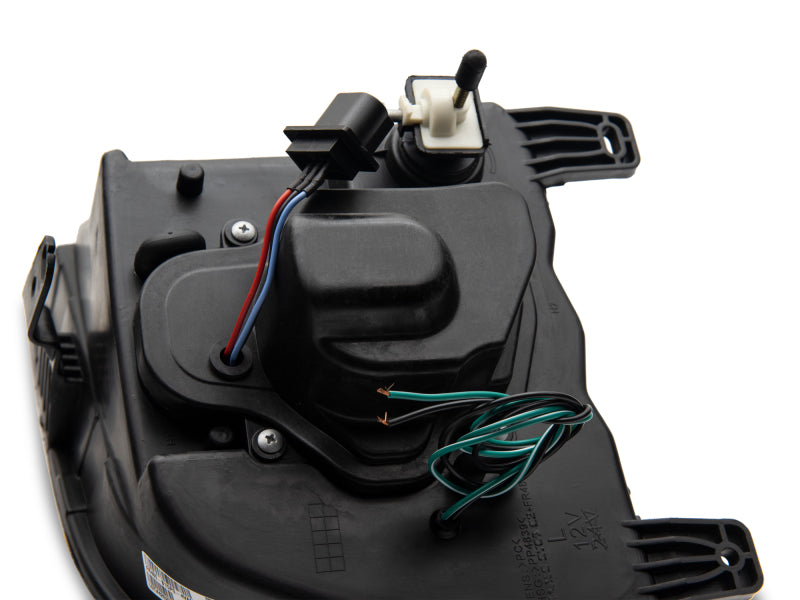 Raxiom 05-09 Ford Mustang w/ Halogen Projector Headlights- Black Housing (Clear Lens) (No GT500 )