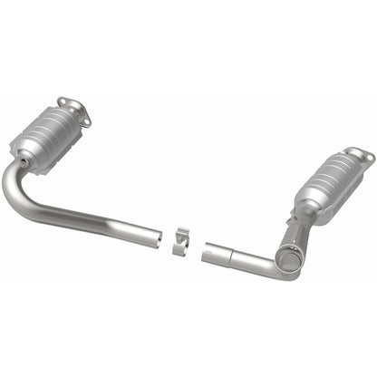 MagnaFlow Direct Fit Catalytic Converter 05-07 Dodge Durango 3.7L/4.7L