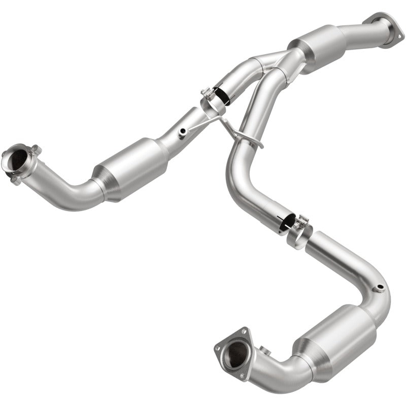 MagnaFlow 12-17 Chevrolet Express 3500 6.0L Direct Fit Converter