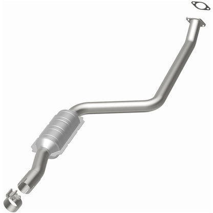 MagnaFlow Direct Fit Catalytic Converter 2006 BMW 530xi 3.0L OEM