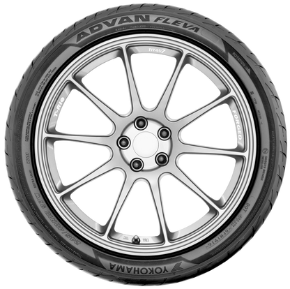 Yokohama Tire Yokohama Advan Fleva V701 Tire - 235/40R17 90W