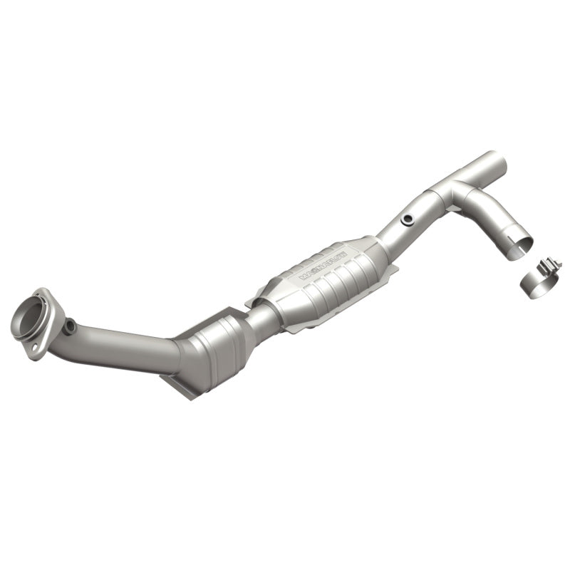 MagnaFlow Direct Fit Catalytic Converter 99-02 Expedition 5.4L 4wd
