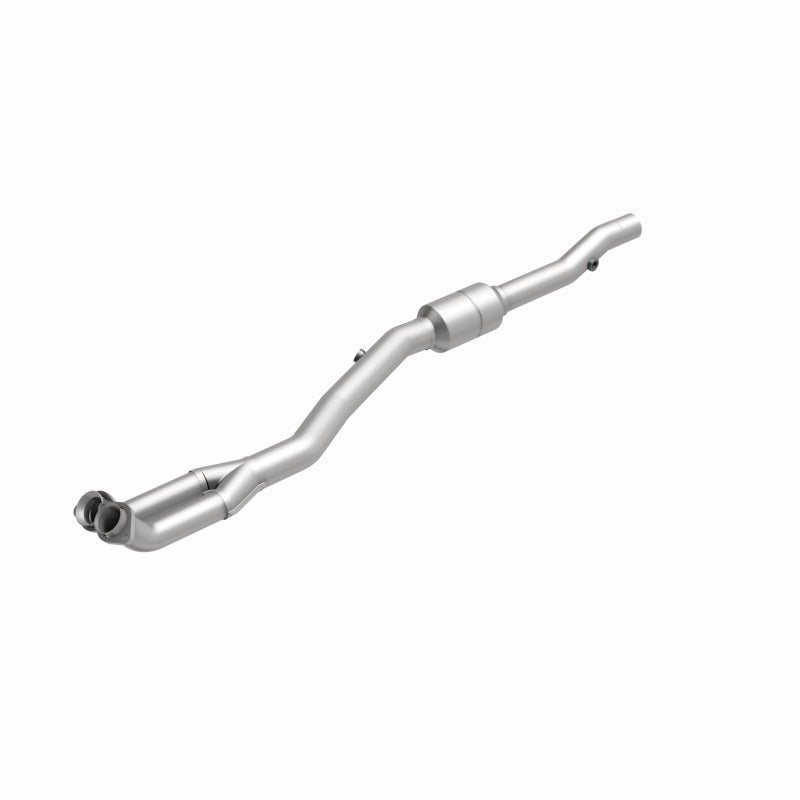 MagnaFlow Direct Fit Catalytic Converter 96-97 BMW 840 4.4L Driver Side