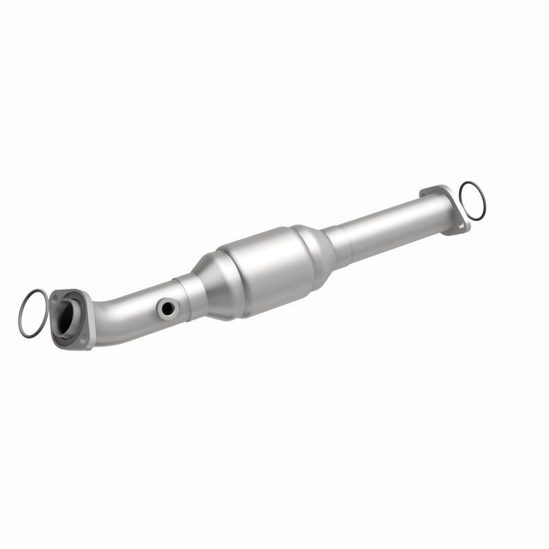 MagnaFlow Direct Fit Catalytic Converter 05-09 Toyota Tacoma 4.0L P/S Rear
