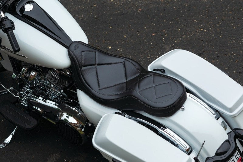 Mustang Motorcycle Mustang 08-21 Harley Electra Glide,Rd Glide,Rd King,Str Glide Super Tripper 1PC Seat Carbon - Blac