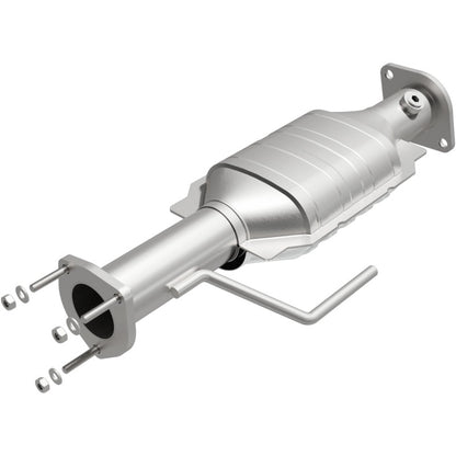 MagnaFlow Direct Fit Catalytic Converter 00-04 Jeep Wrangler Rear