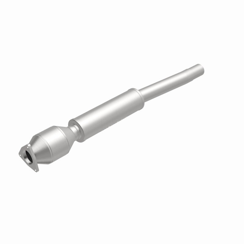 MagnaFlow Direct Fit Catalytic Converter 03-06 VW Phaeton 4.2L PS Rr