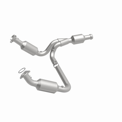 MagnaFlow 09-13 Chevrolet Silverado 1500 5.3L Direct Fit Converter