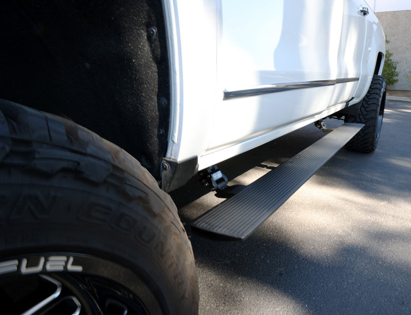 Go Rhino RealTruck 15-19 Chevy Silverado 25/3500HD CC Dsl 4dr VoltStep Electric Running Board Kit - Tex. Blk