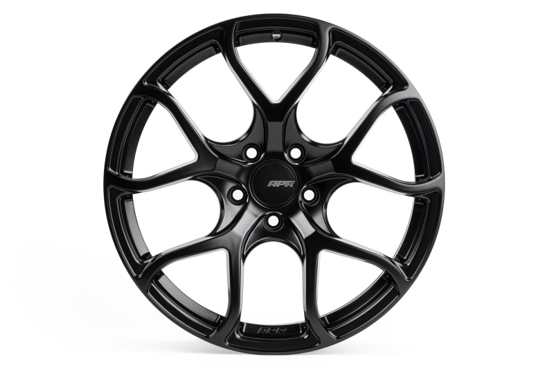 APR A01 Flow Formed 18x8.5 / 5x112 / ET45 / 66.5mm Bore / Satin Black Wheel
