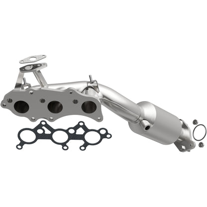 MagnaFlow 2013 FJ Cruiser V6 4 OEM Manifold Direct Fit Converter