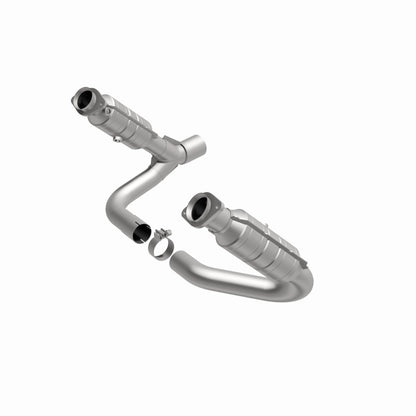 MagnaFlow Direct Fit Catalytic Converter 2008 Chrysler Aspen 4.7L/Dodge Durango 4.7L 2WD