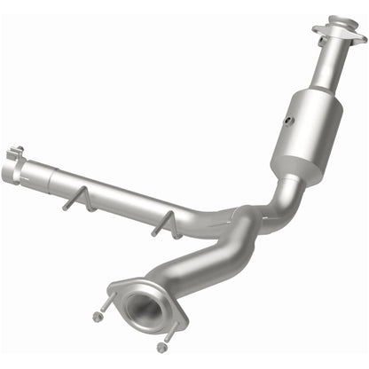 MagnaFlow 2021 Ford F-150 Right Underbody 5L Direct Fit Converter