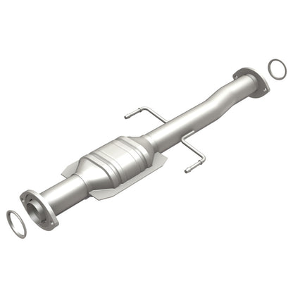 MagnaFlow Direct Fit Catalytic Converter 02-03 Toyota Tacoma 2.4L