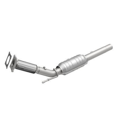 MagnaFlow Direct Fit Catalytic Converter 06-10 VW Beetle 2.5L