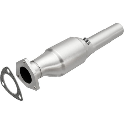 MagnaFlow Direct Fit Catalytic Converter VW Cabrio/Jetta 2.0L 96-98