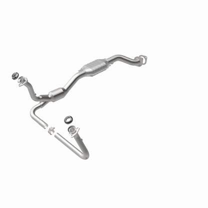 MagnaFlow Direct Fit Catalytic Converter 01-05 Chevy Blazer 4.3L 4WD