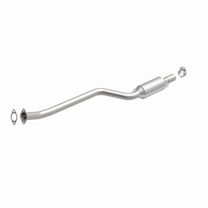 MagnaFlow Direct Fit Catalytic Converter 2006 BMW 530xi 3.0L OEM