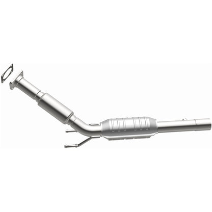 MagnaFlow Direct Fit Catalytic Converter 06-08 VW Rabbit 2.5L