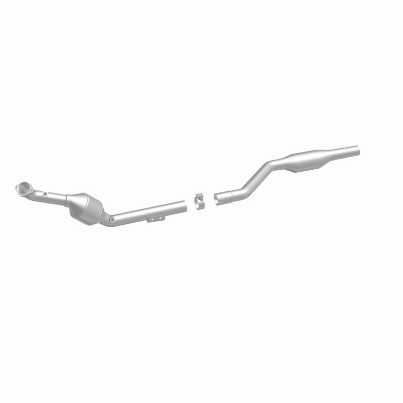MagnaFlow Direct Fit Catalytic Converter 00-03 Mercedes S430 4.3L
