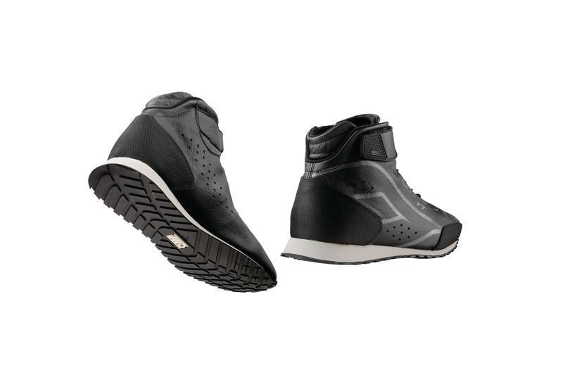 OMP One TT Shoes Black - Size 42