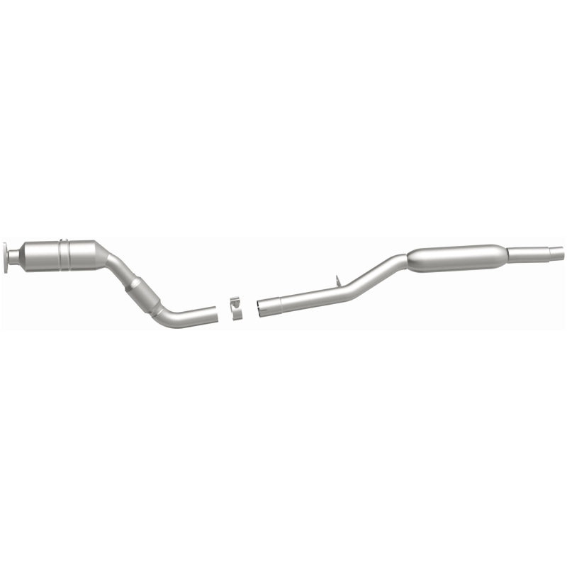 MagnaFlow Direct Fit Catalytic Converter 2005-2007 A6 QUATTRO 3.2L Underbody