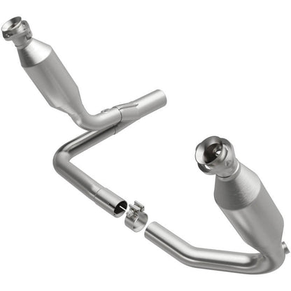 MagnaFlow Direct Fit Catalytic Converter OEM 2004 Dodge Dakota Underbody
