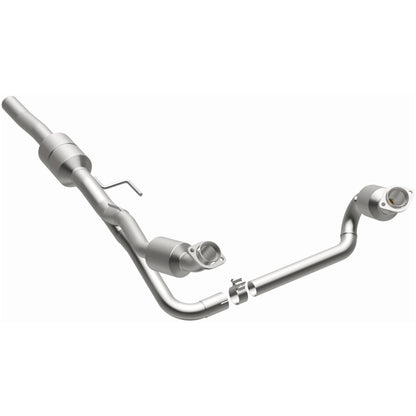 MagnaFlow Direct Fit Catalytic Converter 02-03 Dodge Durango 5.9L