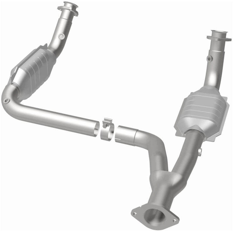 MagnaFlow Direct Fit Catalytic Converter 00-01Tahoe/Yukon V8 5.7L