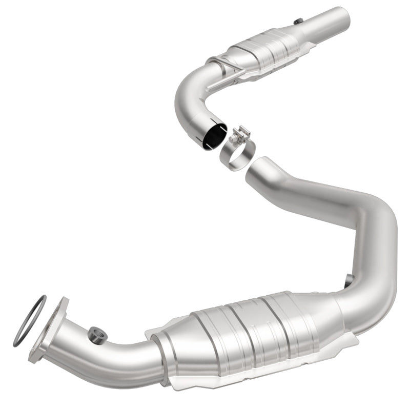 MagnaFlow Direct Fit Catalytic Converter 03-05 Express 2500 4.8L Driver Side