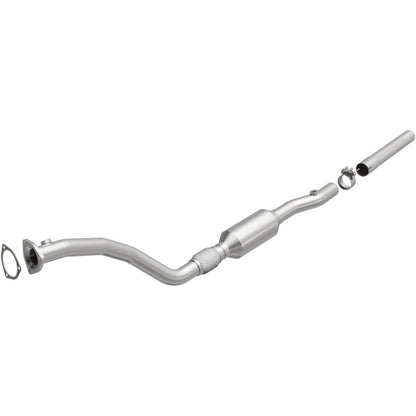 MagnaFlow Direct Fit Catalytic Converter 96-99 Audi A4/A4 Quattro 2.8L P/S (49 State)