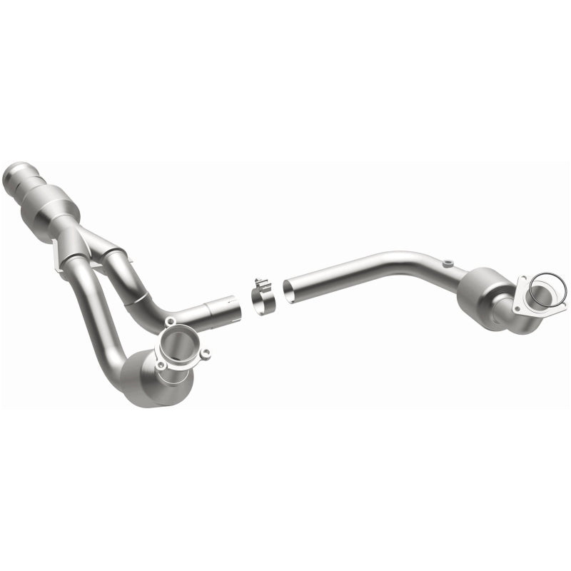 MagnaFlow 11-14 Escalade 6.2 Underbody Direct Fit Converter