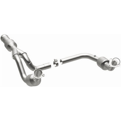 MagnaFlow 11-14 Escalade 6.2 Underbody Direct Fit Converter