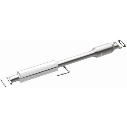 MagnaFlow Direct Fit Catalytic Conv 11-14 Sonata 2.4L Underbody (OEM Grade Federal / EPA Compliant)