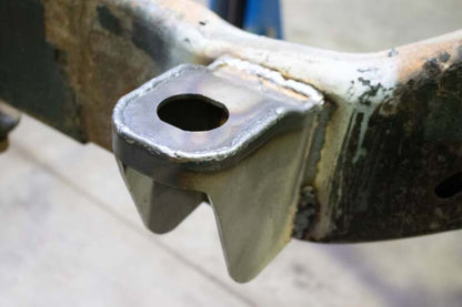 Rustbuster Front Cab Mount Left Side