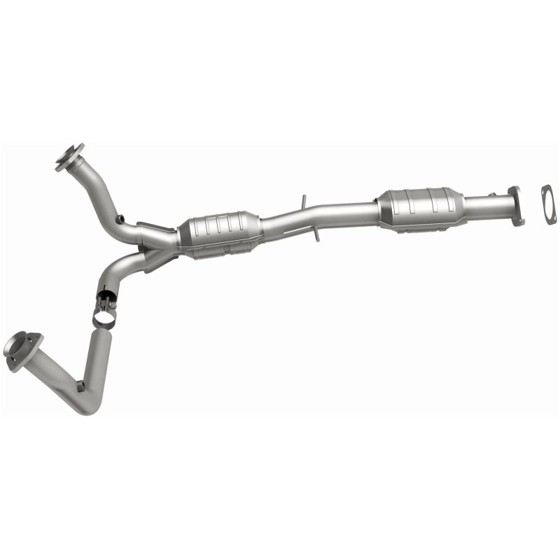 MagnaFlow Direct Fit Catalytic Converter 00-04 Chevy S10 4.3L 2WD